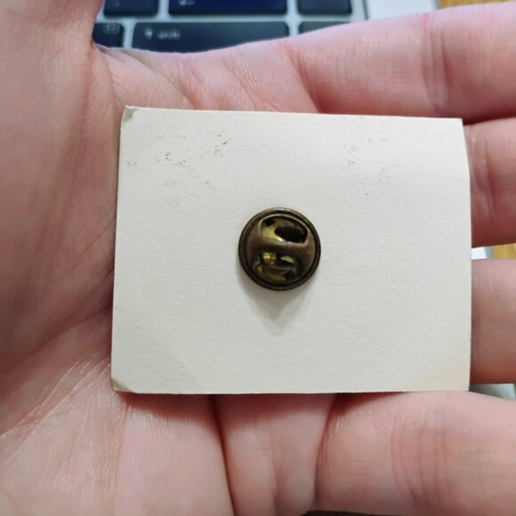 Korea Veteran pin - Picture 2 of 3